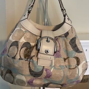 Authentic Coach Soho Carryall bag!